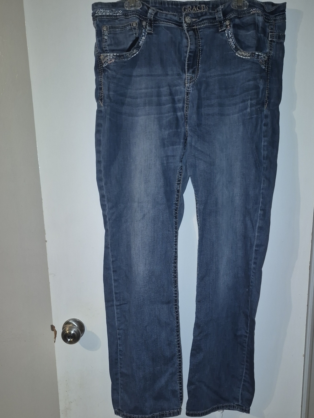 Grace Straight-Leg Jeans in Dark Blue Wash 22W
